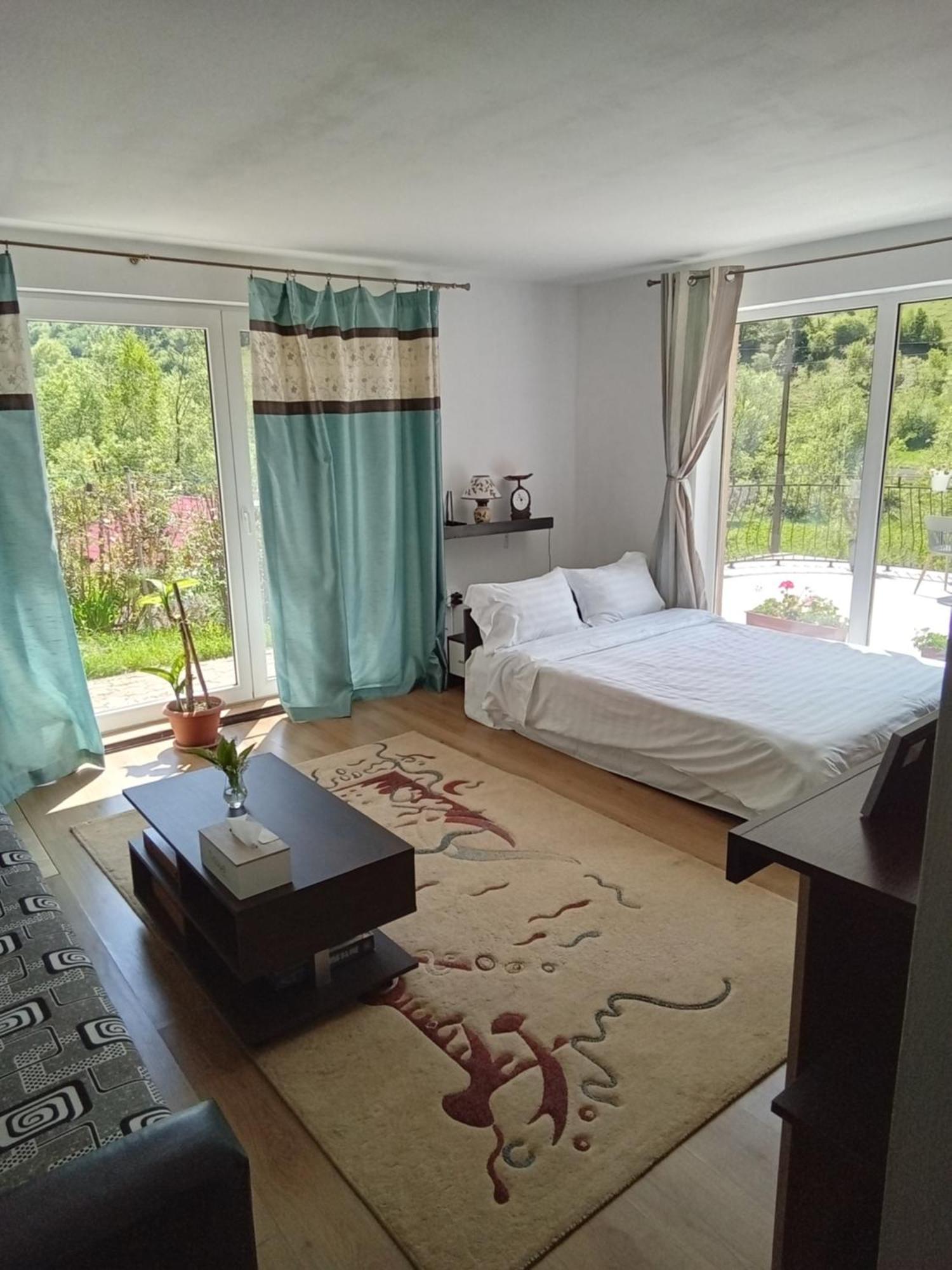 Casa Ozon Hotel Vulcan  Eksteriør billede