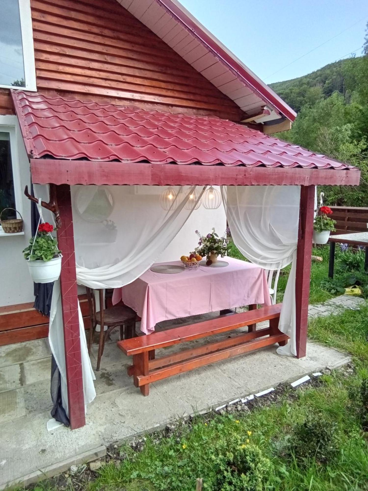 Casa Ozon Hotel Vulcan  Eksteriør billede